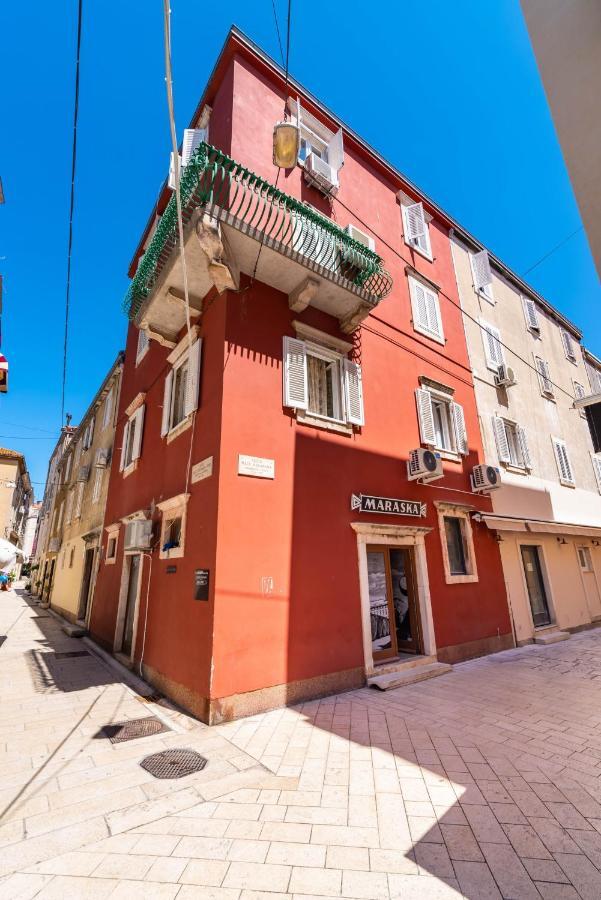 Apartman History Center *