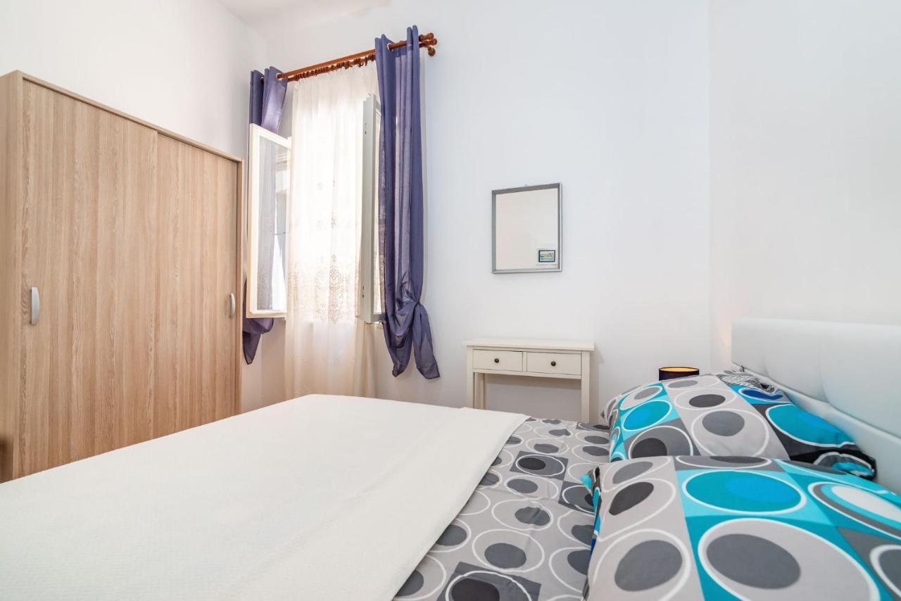 History Center Apartman Zára