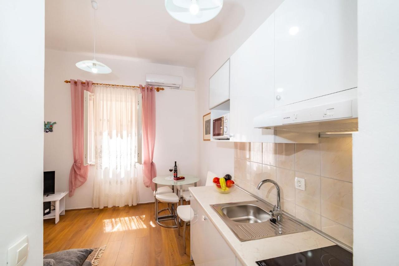 Apartman History Center *
